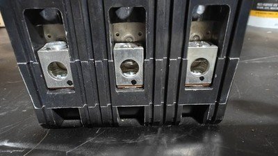 SQUARE D FAL34040 CIRCUIT BREAKER TYPE FAL 40AMP 3-POLE