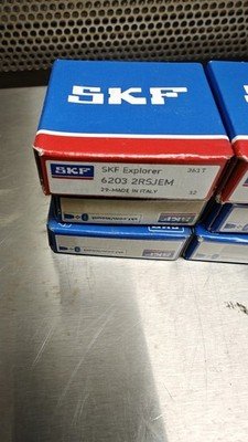 SKF 6203 2RSJEM RADIAL DEEP GROOVE BALL BEARING Lot Of 9x