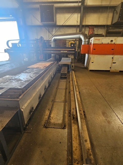 5′ x 12′ Messer Titan CNC Plasma, 2006 – Down Draft Table, Hypertherm HPR 130XD