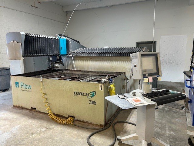 4’x8′ Flow Mach 3 Waterjet, 2010 – Fantastic Shape, For Sale By Owner