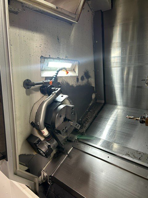 Okuma LB-3000EXII CNC Lathe, 2018 – Y Axis, Sub Spindle, OGL-10 Gantry Loader