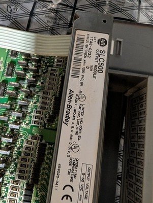 1746-OB32 /D Allen Bradley SLC 500 DC output 1746-0B32 W218