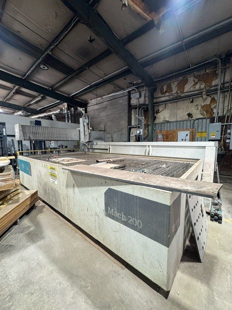 5 Axis 6’x13′ Flow Mach 200 Waterjet, 2021 – Low Hour, 60,000 PSI