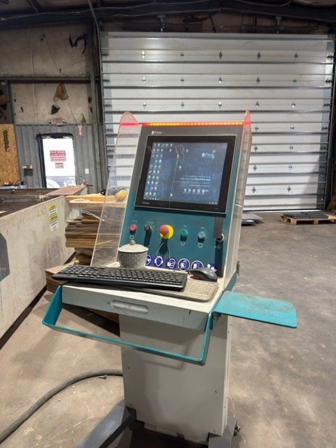 5 Axis 6’x13′ Flow Mach 200 Waterjet, 2021 – Low Hour, 60,000 PSI