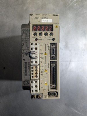YASKAWA SGDH-04AE Servo Drive